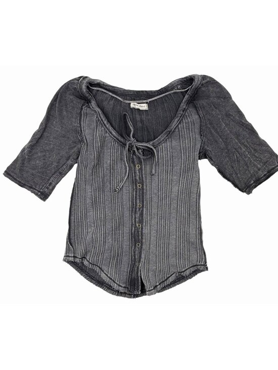 Free People Tops - FREE PEOPLE Women's Faded Black Short Sleeve Snap Front Short Sleeve Shirt XS